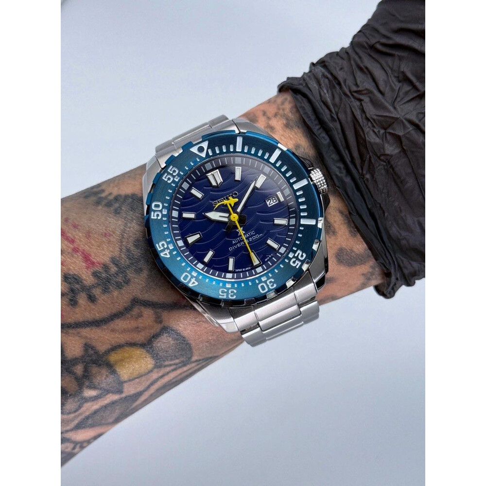 Custom Seiko Mod • Dark Blue Wave Yellow Shark Baby Monster Automatic • 42mm